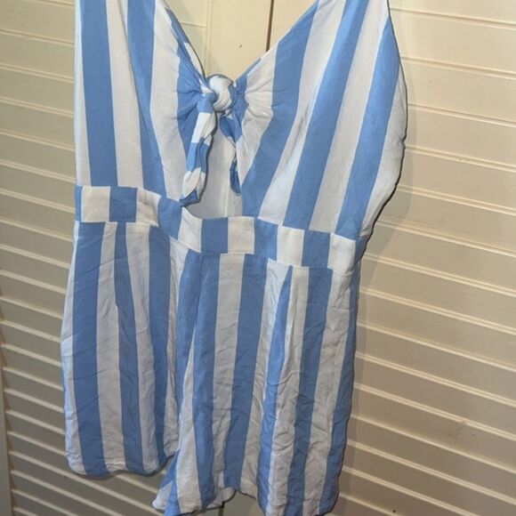 Rue21 blue and white striped romper - Picture 3 of 4